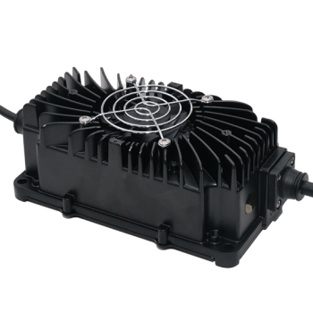 Ładowarka wodoodporna KON-TEC LiFePO4 12V 15A DL-300WP